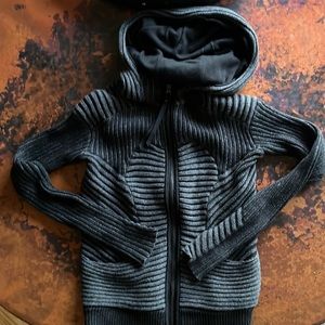 Lululemon Embrace Hoodie- knit black/heathered dark gray cotton size 2